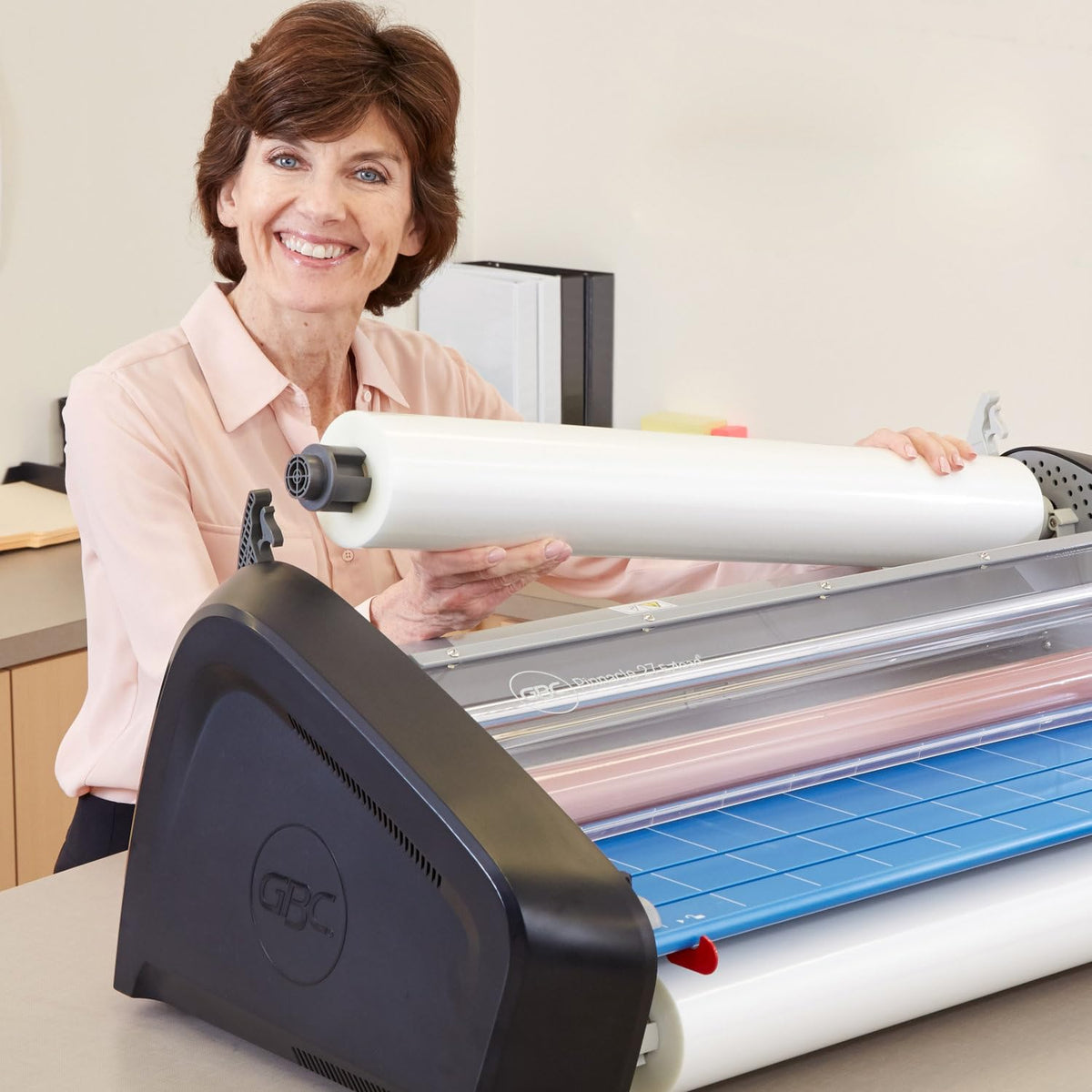GBC Thermal Laminating Film, Rolls, Ultima 35 EZload, Glossy, NAP II, 12" x 200', 2 Pack (3125913EZ)