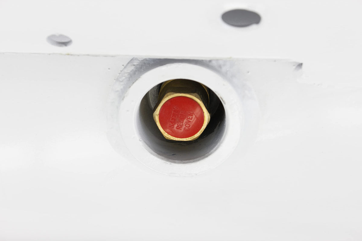 Flame King YSN122 12.2 Gallon RV, Van Or Trailer Horizontal ASME RV Propane Tank Cylinder, 12" x 28"