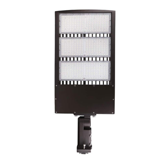 Ledmyplace LED Parking lot Light, 450W Shoebox Light with Dusk to Dawn Photocell, 60750LM, 5700K Daylight, 120-277V, IP65 Waterproof, Commercial Street & Area Lighting for Sports, Stadium,