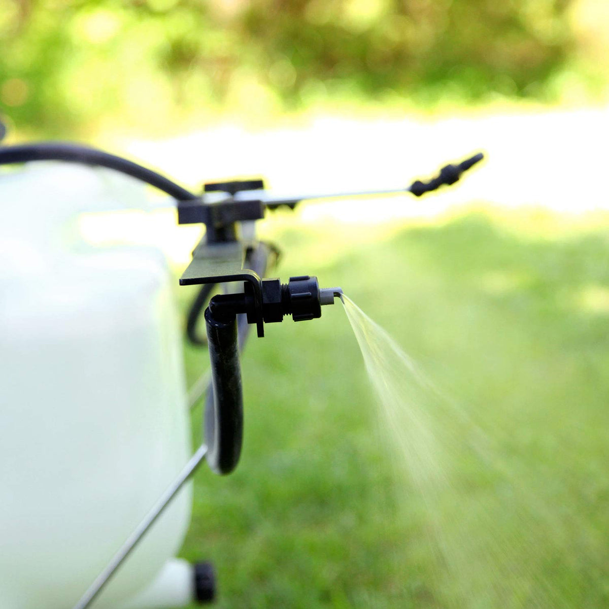 Brinly Self-Storing Tow Behind Lawn and Garden Sprayer with Collapsible Boom, 25-Gallon