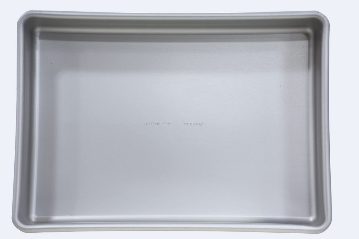 Lloyd Pans Kitchenware 9 Inch by 13 inch Commercial Sheet Cake Pan - SK