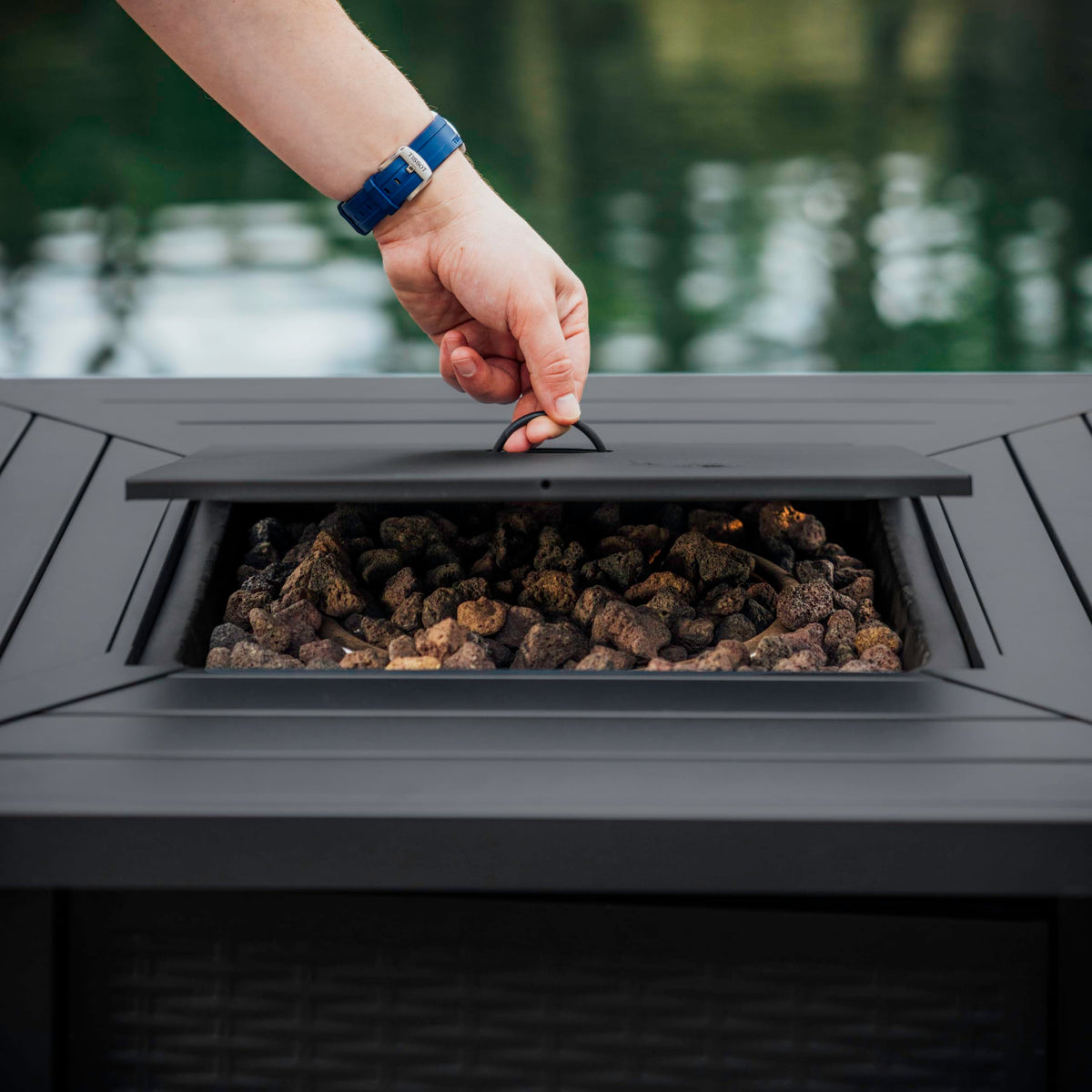 Nestl 28 Inch Fire Pit for Outdoor - 40,000 BTU Outdoor Propane Fire Pit Table with Lid, Rain Cover & Lava Rocks - Patio Fire Pit Table for Backyard Gatherings - Black