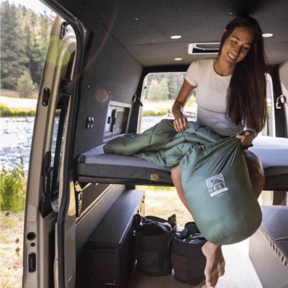 HEST Packable Comforter for Camping, Single Size - 100% Recycled Polyester Fill and Premium Quiet Fabric - Perfect for Hiking, Backpacking & Outdoor Adventures