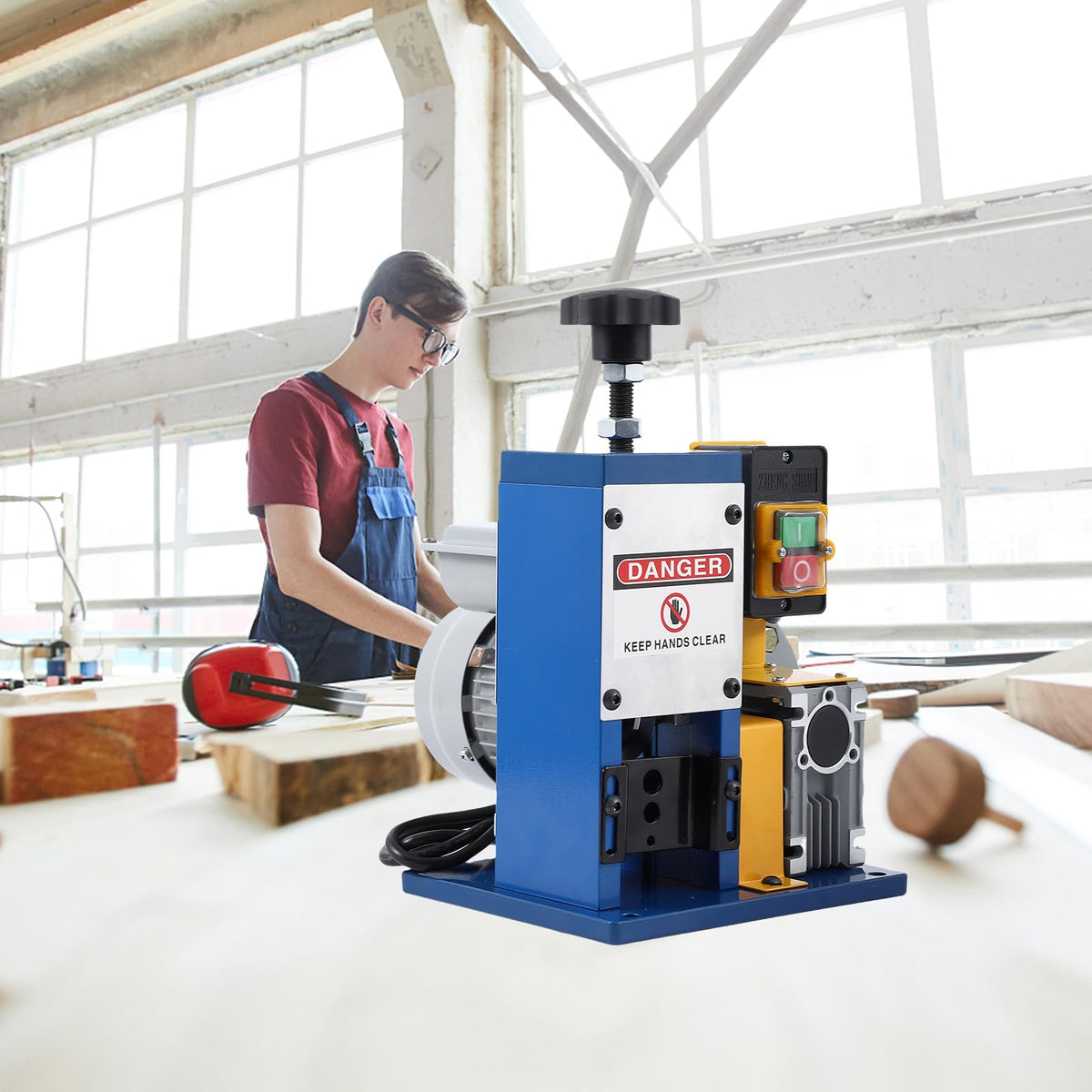 Automatic Wire Stripping Machine for 0.06"-1" Copper Wires, Wire Stripping Machine Tool for Scrap Copper Recycling, Motorized Wire Stripper Tool for 7/0-15 AWG
