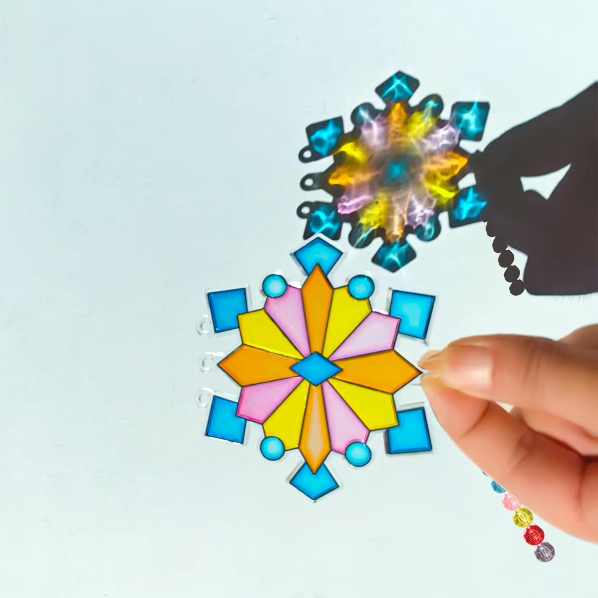 Ayhuhra 30 Sets Winter Snowflake Wind Chime Suncatchers Craft Kits DIY Window Paint Art Kit Christmas Snowflake Craft for Classroom Winter Christmas Holiday Seasonal Activities Art Project