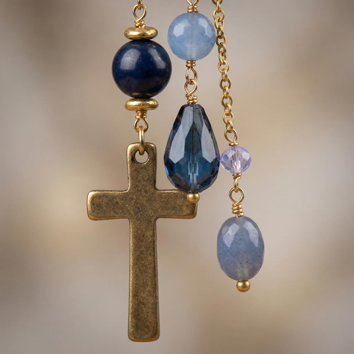 Blue Crystal Symbolic Pendant, Single Piece Ornament, Decorative Jewelry Accessory, Meaningful Symbol Gifts, Fashion Charm, Elegant Necklace Charm