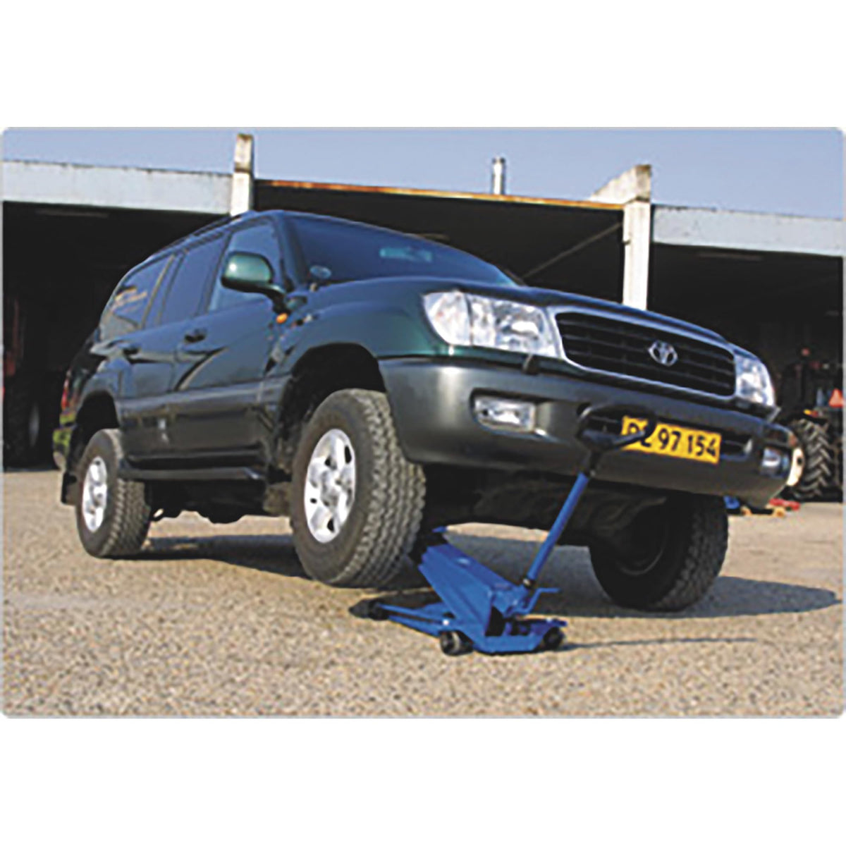 AME INTL DK20HLQ Hydraulic Garage Jack, 2 Ton