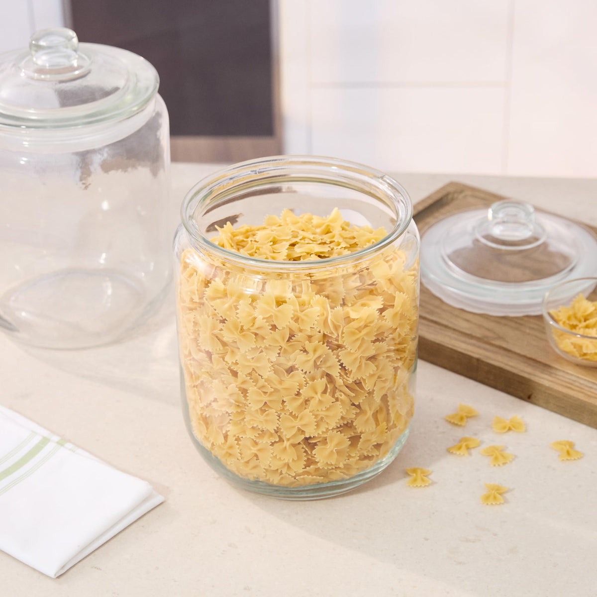 Restaurantware Glass Jar - 4 Count - Vetri 2 Gallon Glass Storage Jar, With Lid, Clear, Dishwasher-Safe - Storage Container For Flour, Coffee Beans, Kitchen Organization