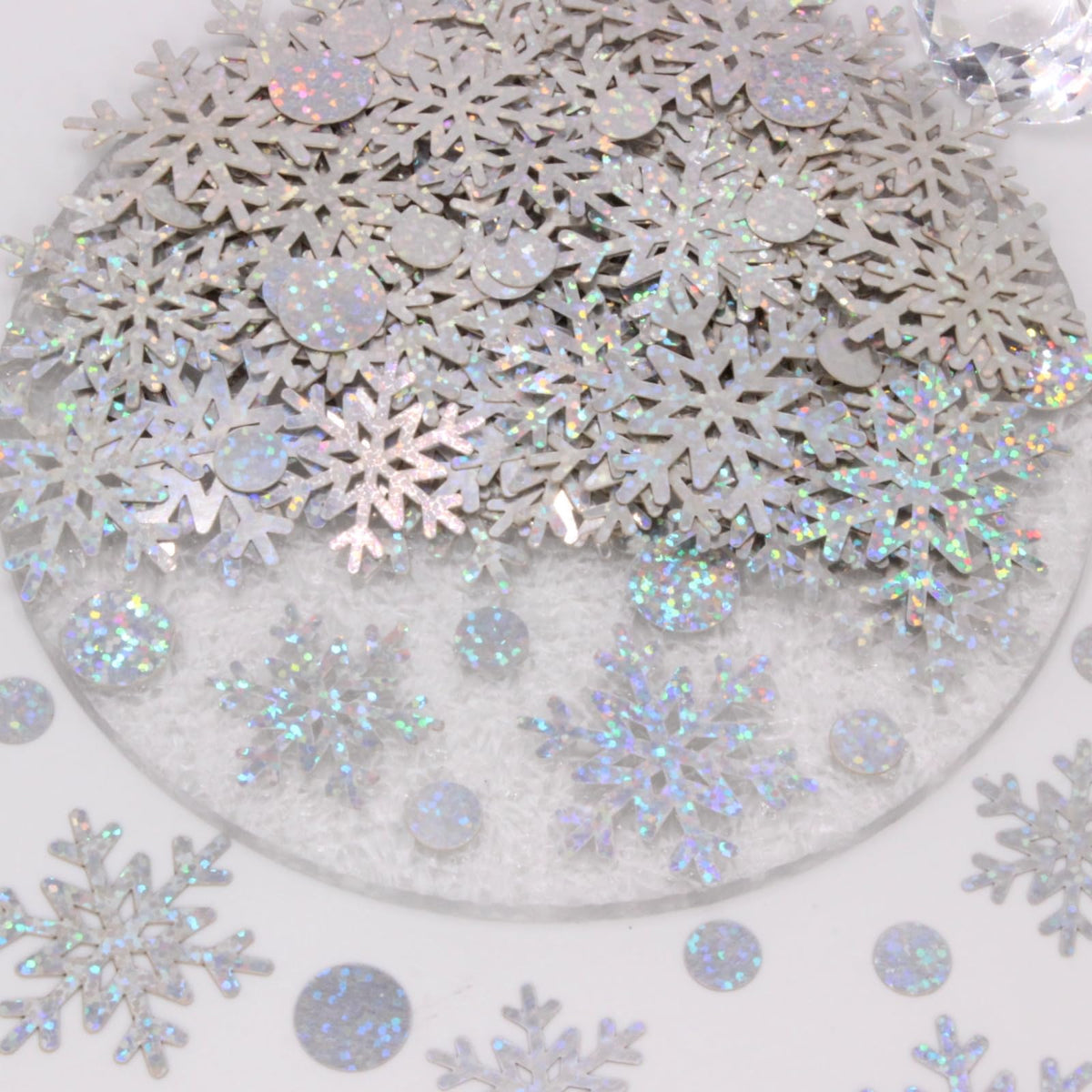 Blopee Snowflake Confetti, 300 PCS Christmas Confetti for Winter Wonderland Party Decorations, holographic Snow Table Scatter for Winter Wonderland Baby Shower Decorations