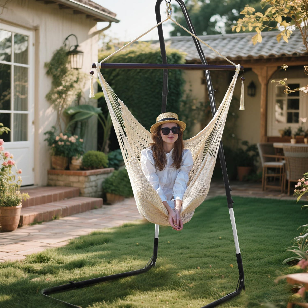 Handwoven Cotton Rope Hammock Chair with Metal Spreader Bar and Stand, Boho Hanging Chair Bedroom, Indoor Outdoor Swing Chair with Tassle