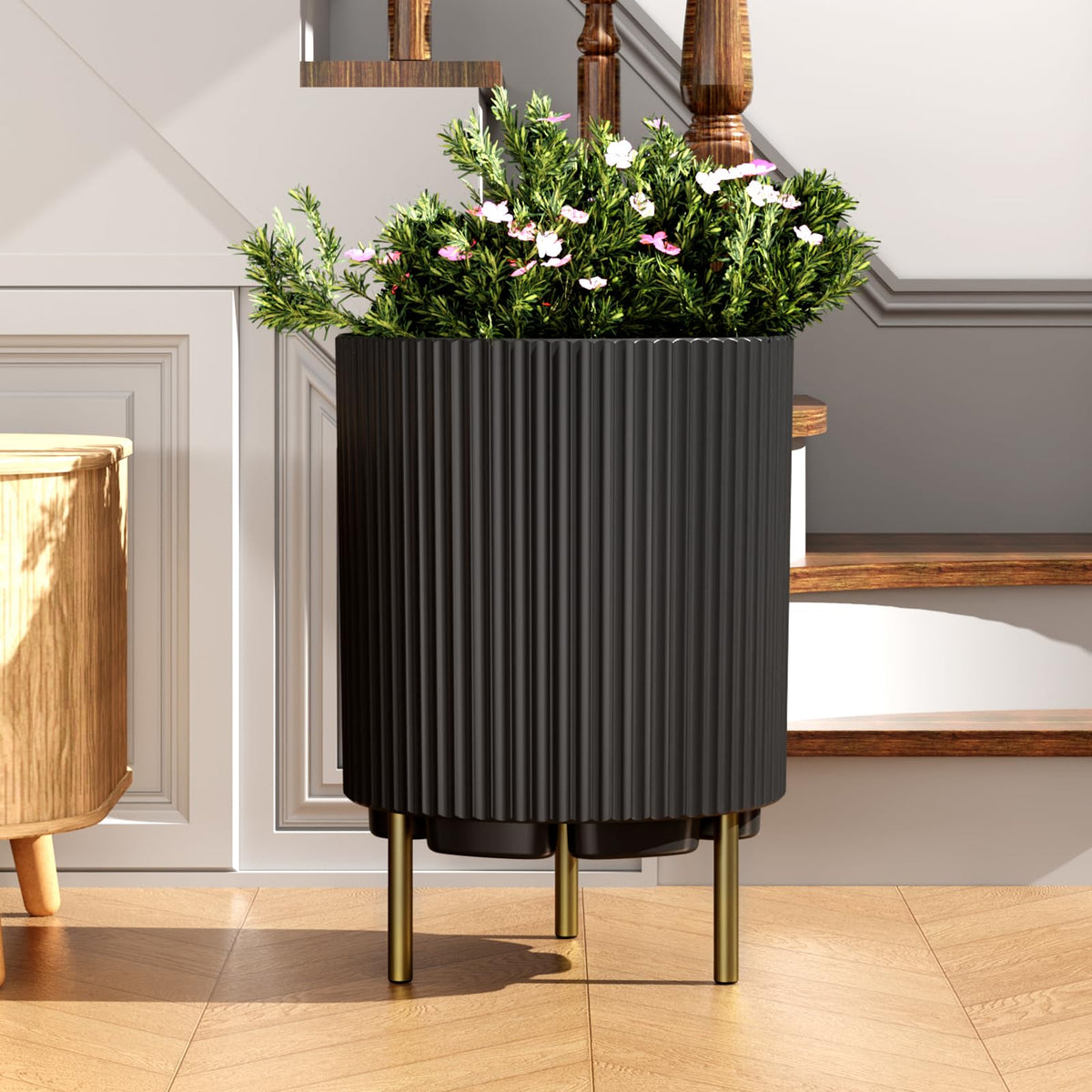 NAYSAYE Round Planter with Stand, 14.76 Inch Plastic Flower Pot Modern Plant Pots with 3 Holder, Garden Planter for Living Room Office Garden Balcony Black