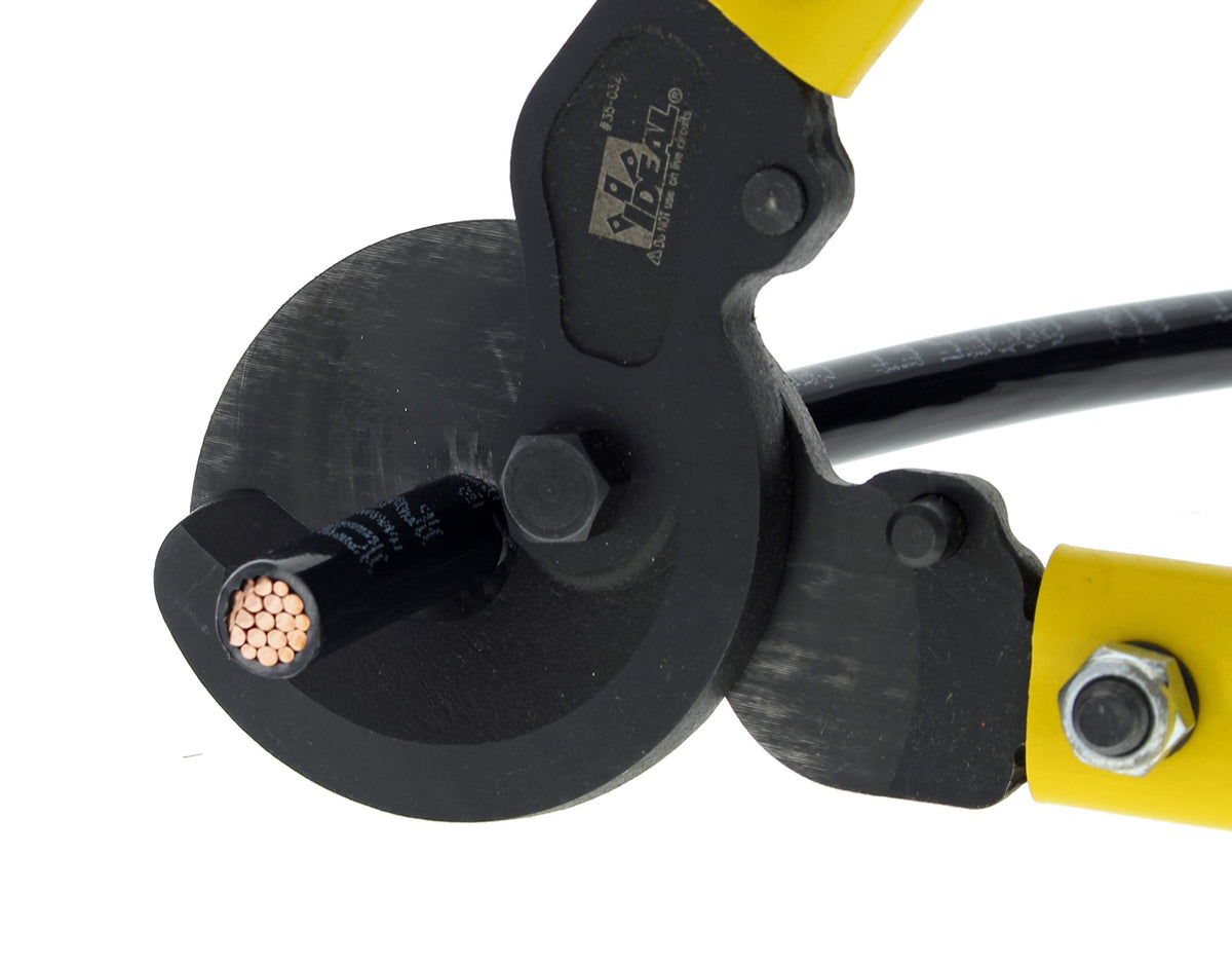 Ideal Electrical 35-032 Long Arm Cable Cutter - 22 in., 500mcm Copper, Aluminum Wire Cutting Tool with Precision-Ground Jaws, Replaceable Blades