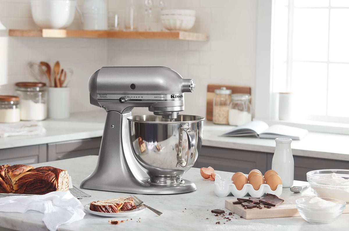 KitchenAid Artisan Series 5 Quart Tilt Head Stand Mixer with Pouring Shield KSM150PS, Contour Silver, Zinc