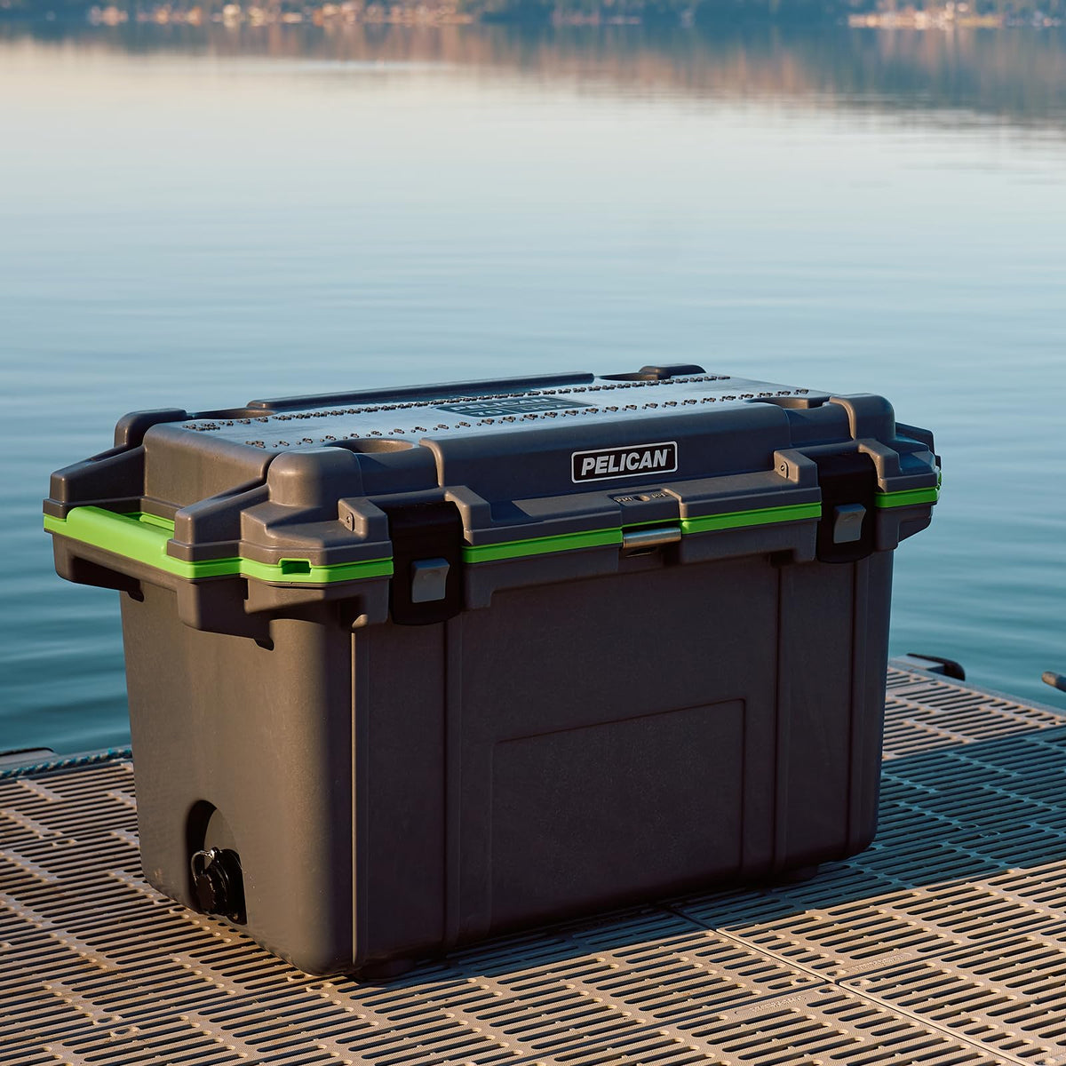 Pelican 70 Quart (QT) Elite Cooler (Midnight Blue)