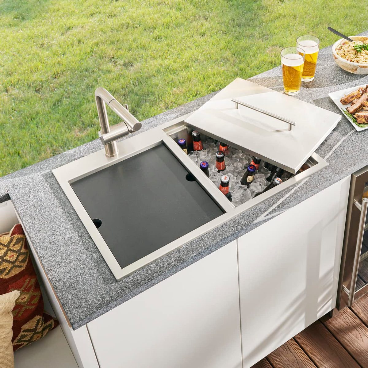 Ruvati Ice Chest and Outdoor Sink BBQ Grill 29 x 20 inch Topmount Insulated T-316 Stainless Steel - RVQ6290