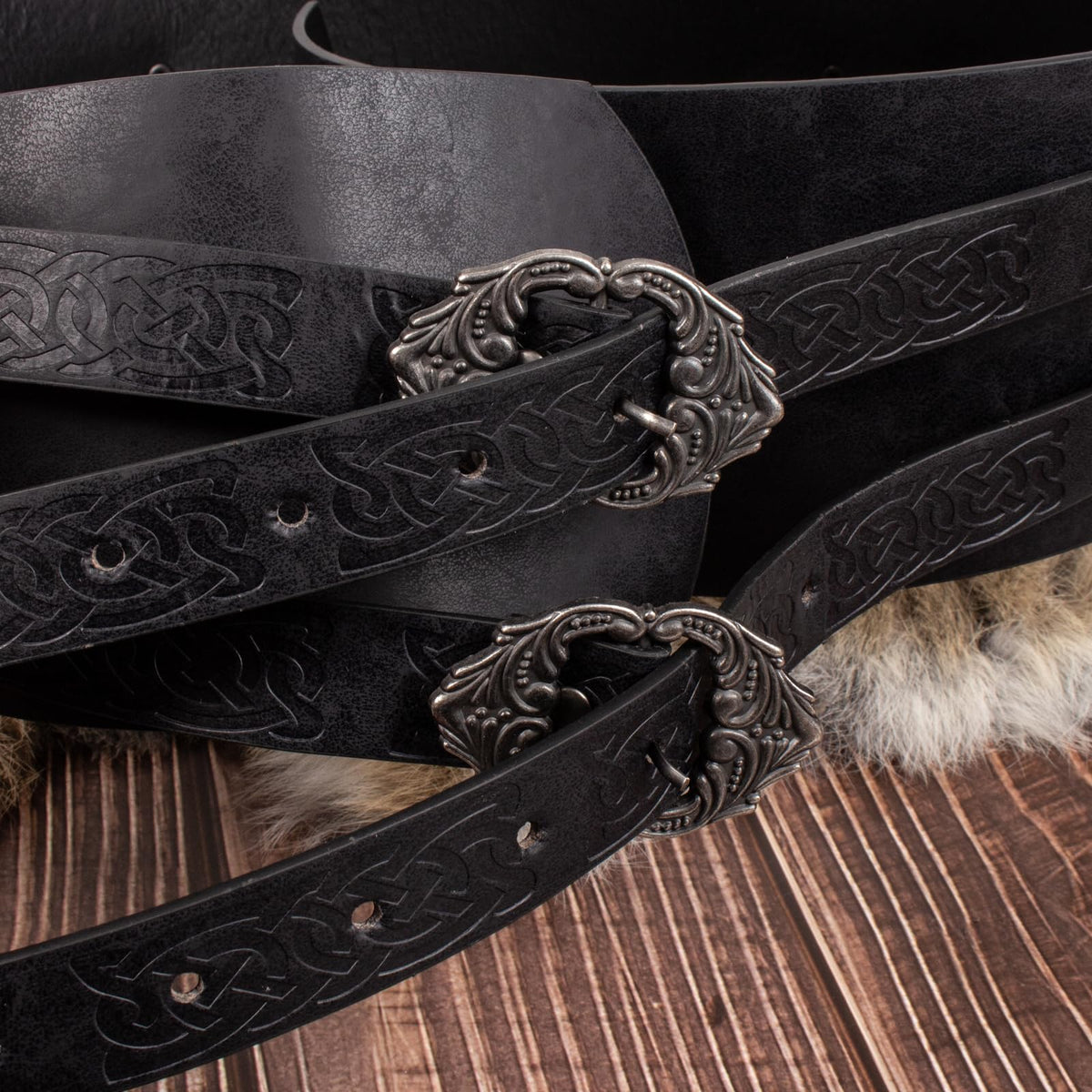 SUMGOGO Retro Waist Belt Medieval Viking Leather Waist Armor Knight Wide Corset Belt Renaissance Halloween Cosplay Costume (Black)