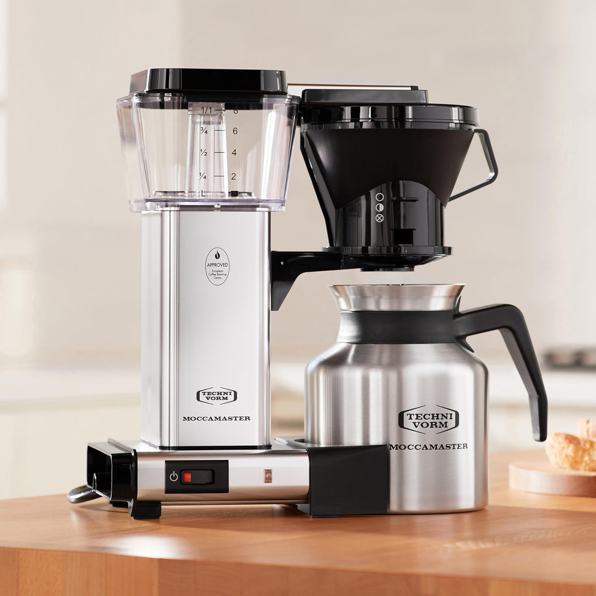 Technivorm Moccamaster 79212 KBTS Coffee Brewer, 32 oz, Polished Silver