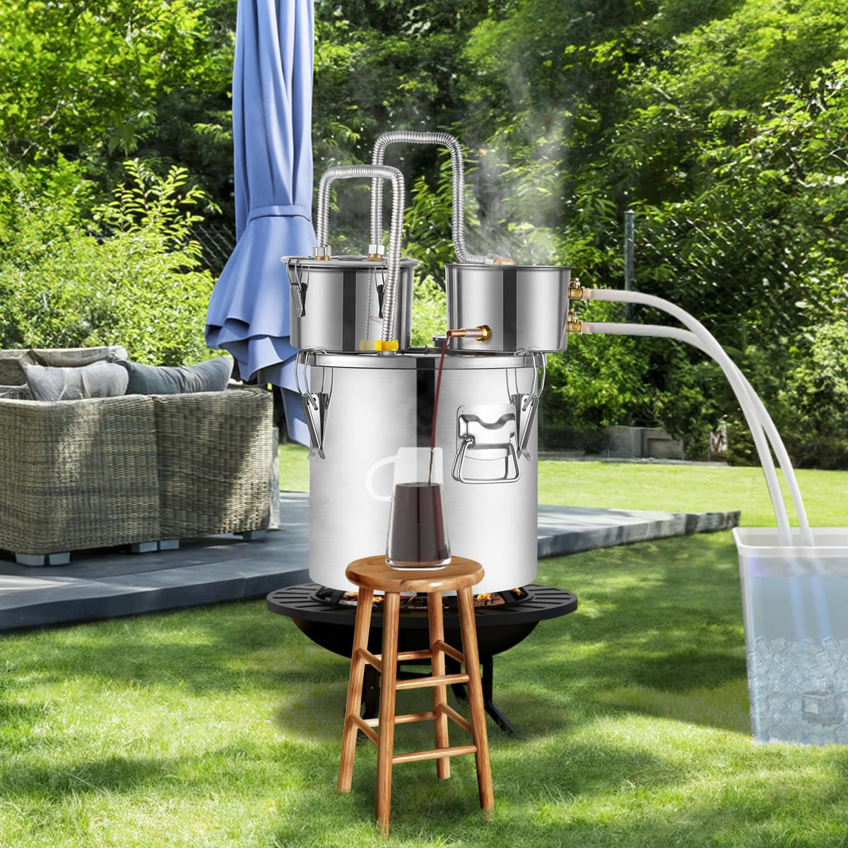 VEVOR Alcohol Still with Thumper Keg, 13.2Gal / 50L Alcohol Distiller, Distillery Kit for Alcohol with Copper Tube, Build-in Thermometer & Water Pump for Wine Whisky Brandy
