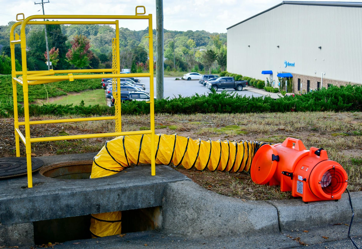 Allegro Industries-9533-25 32" X 13 12" X 14 12" 831 cfm 13 hp 115 VAC 3 A Motor Polyethylene Com-Pax-Ial Blower with Canister and 8" X 25' Duct,Orange