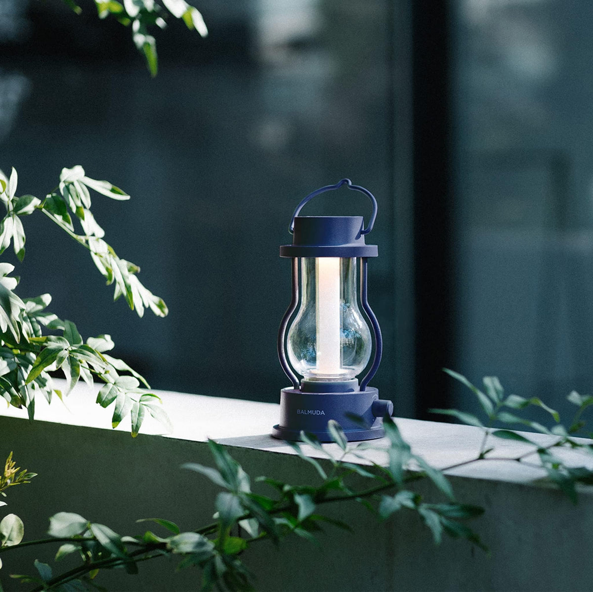 BALMUDA Combo Pack: The Toaster Pro Black & The Lantern Navy | Steam Oven Toaster & Rechargeable LED Lantern