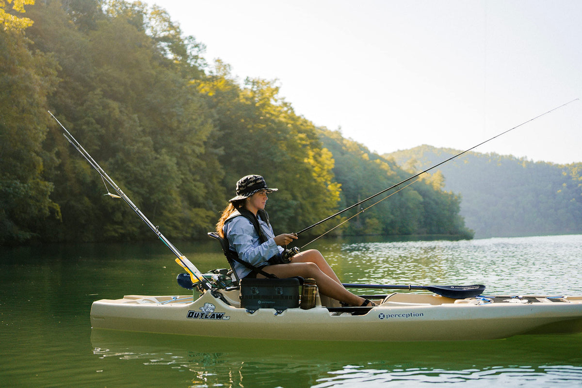 Perception Kayaks Outlaw 11.5 - Sit on Top Fishing Kayak - Fold Away Lawn Chair Seat - 4 Rod Holders - Integrated Tackle Trays - 11.5 ft - Moss Camo
