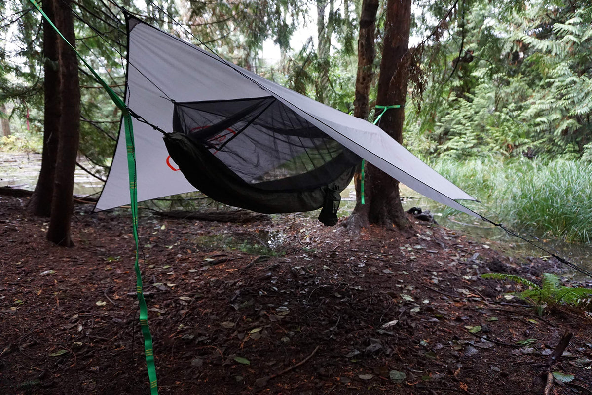 GRAND TRUNK Skeeter Beeter XT Hammock with Bug Net | 10’6” Parachute Nylon Camping Hammock, Carabiners & Hanging Kit | 400 lb Capacity | Olive & Khaki