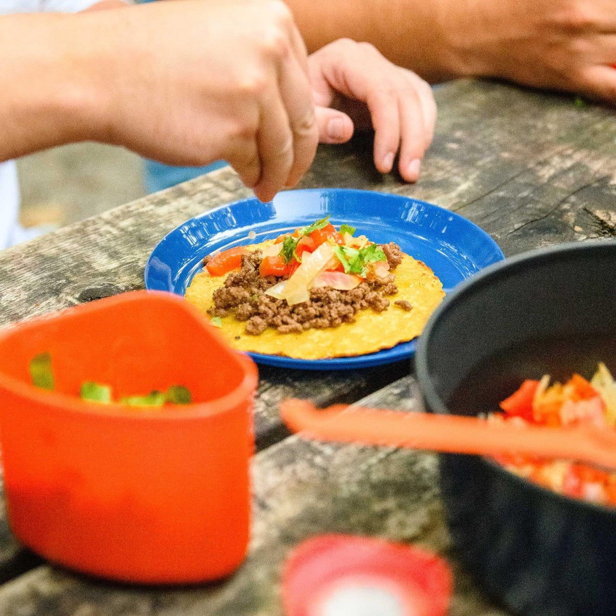 GSI Outdoors Bugaboo Camper Advanced Cookset – Ceramic Non-Stick Coated, Includes 3L & 2L Pots, 9" Fry Pan, Accessories
