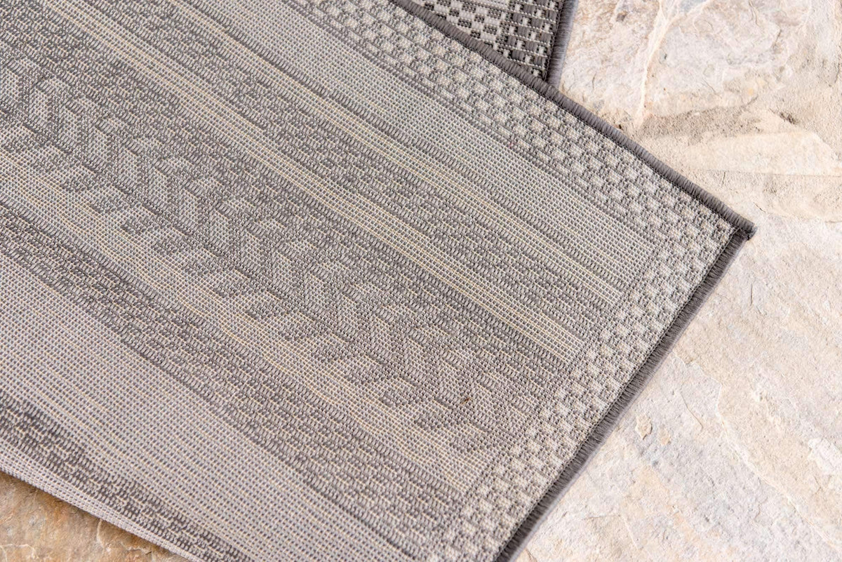 Unique Loom Outdoor Border Collection Area Rug - Lines (9' x 12' 2" Rectangle, Gray/ Silver)