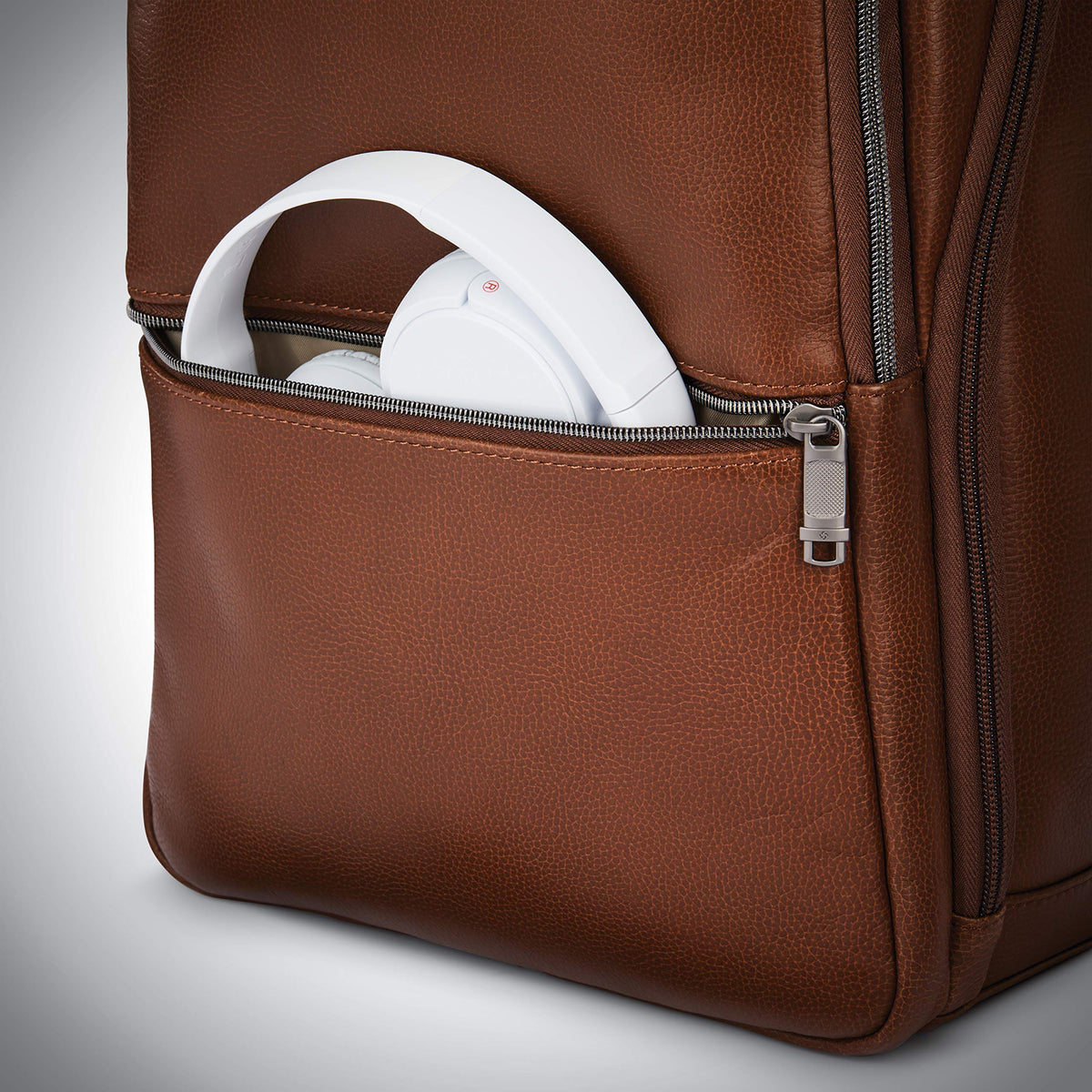 Samsonite Classic Leather Slim Backpack, Cognac , One Size