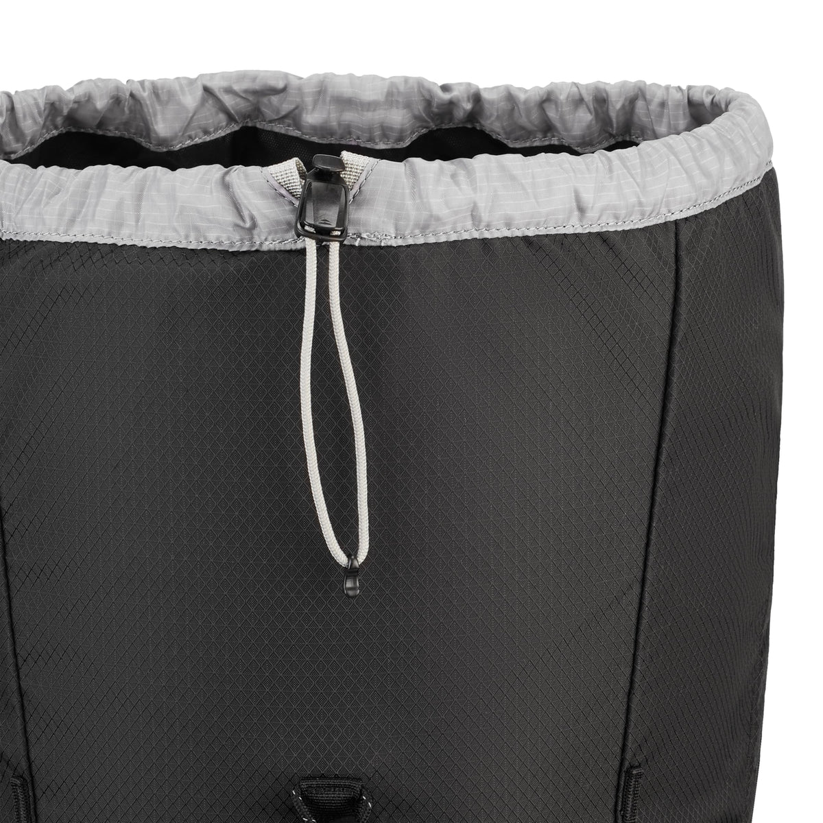 Mammut Ducan 26 – Unisex Outdoor Backpack for Hiking, Running, and Everyday Adventures, Black, 26L
