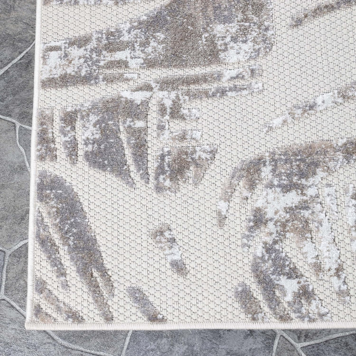 Superior Indoor Outdoor Area Rug, Floor Decor Perfect for Patio, Pool, Deck, Kitchen, Entryway, Tropical Leaves Coastal Style Rug, Siesta Collection, 5' 2" x 7' 2", Slate