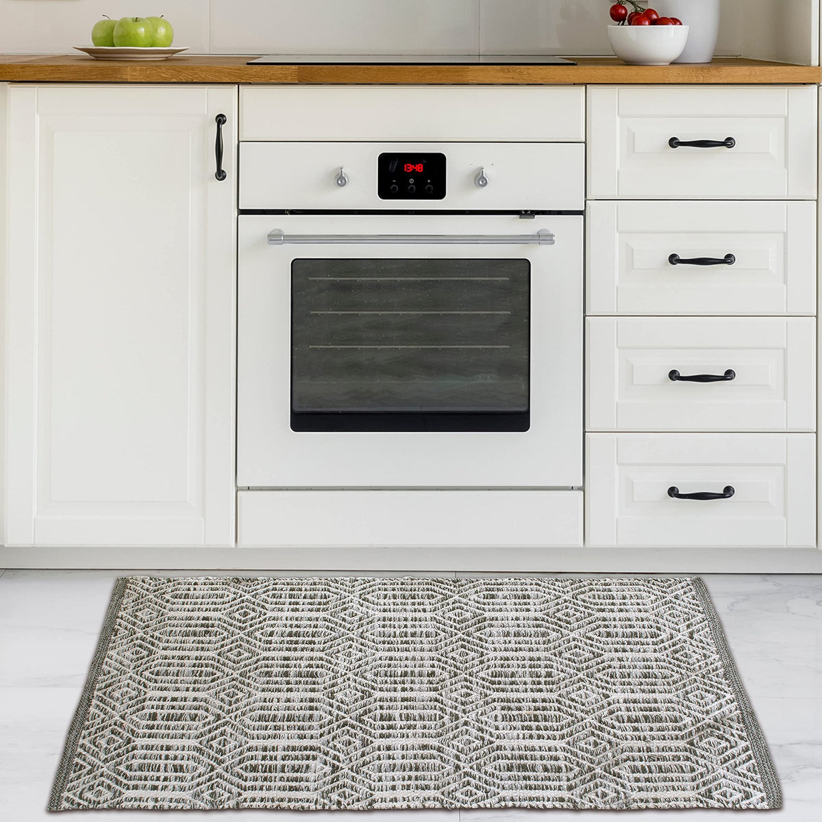 Chardin home Grey, Green & Ivory Boho Throw Rug 2x3 feet |Hand Woven Farmhouse Rug | Great in Kitchens entryways doormats Bathrooms Meditation Mat | Machine Washable & Reversible Cotton Rugs