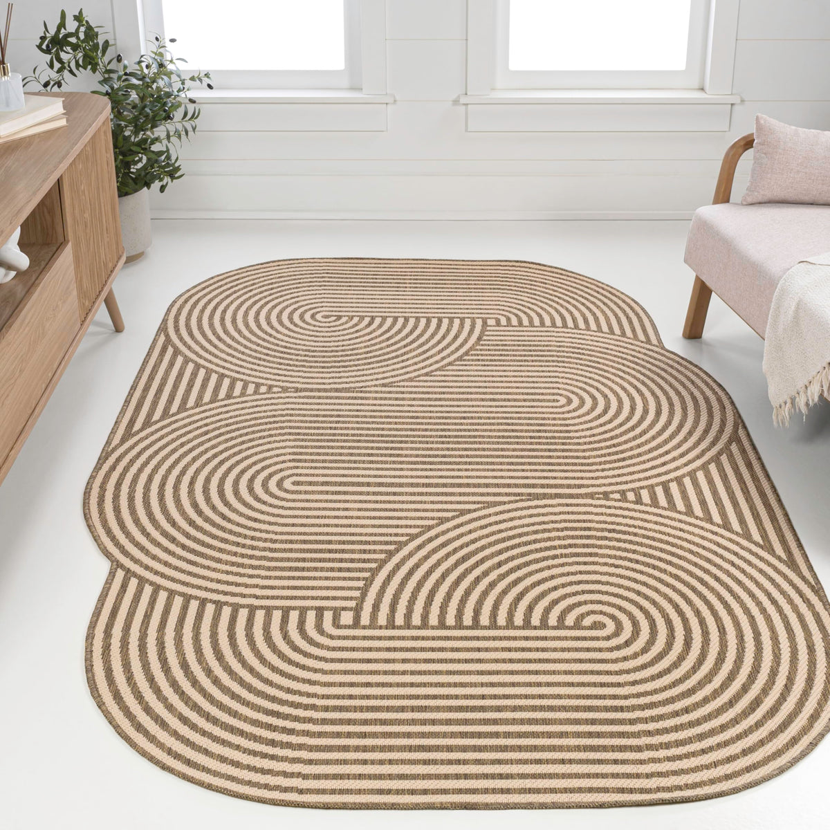 JONATHAN Y Geometric Arch Stripe Indoor Outdoor Area Rug 5X8 Beige/Brown, Margot Modern for Backyard, Patio, Porch, Easy-Cleaning, High Traffic, Pet-Friendly, Non-Shedding (SHP201A-5)