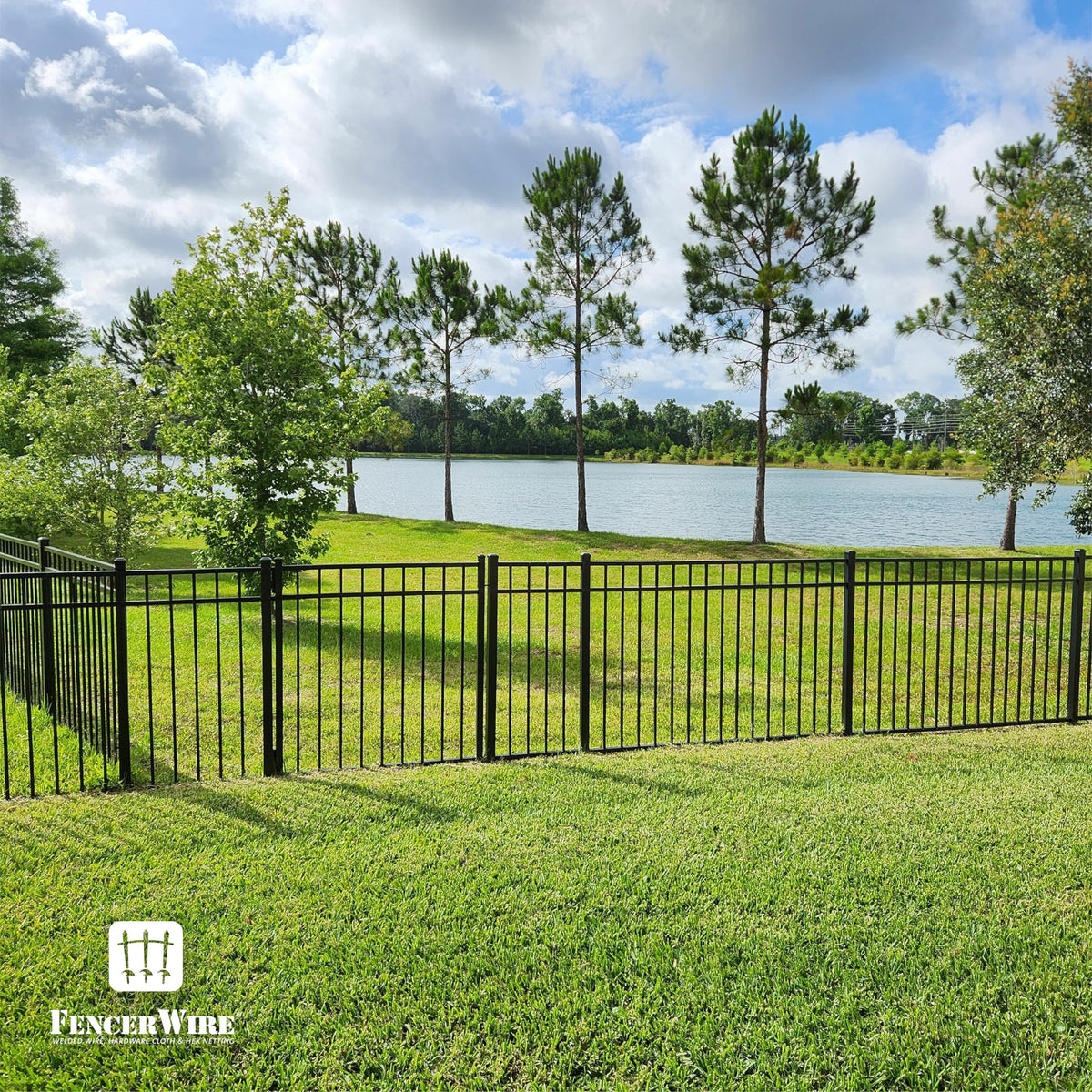 Fencer Wire Heavy Duty Flat Top Fence Gate, 5FT Height x 4FT Width Outdoor Fence Gate, Outdoor Anti-Rust Metal Steel Gate for Fencing Barrier, Decorative Garden Gate with Gate Lock